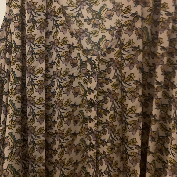 Open Shoulder Blouse - Picture 4 of 5